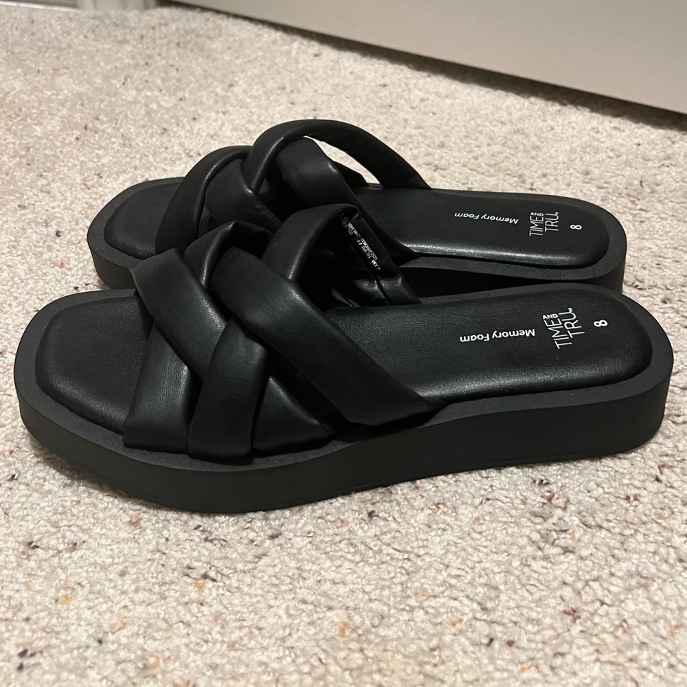Time and Tru Black Sandals